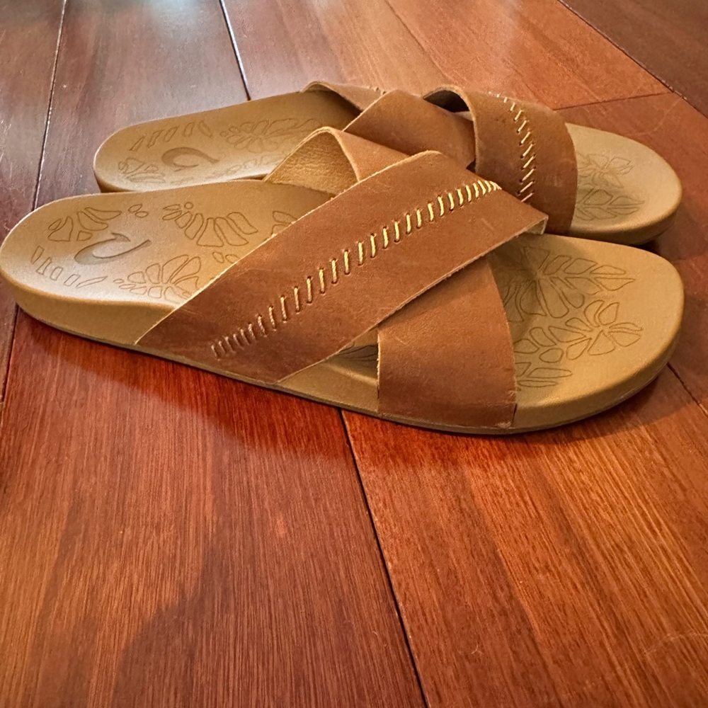 OluKai Brown Cross-Strap Sandals with Comfort Footbed
